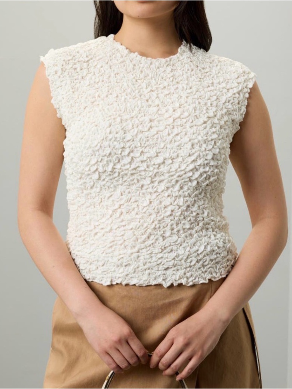 Love, Whit Women's Cream Textured Sleeveless Top